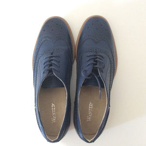 Blue Lace-up Oxford Shoes NWOT